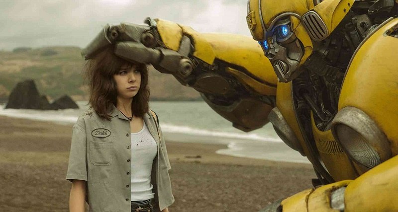 Review phim Bumblebee robot đại chiến và câu chuyện tuổi teen