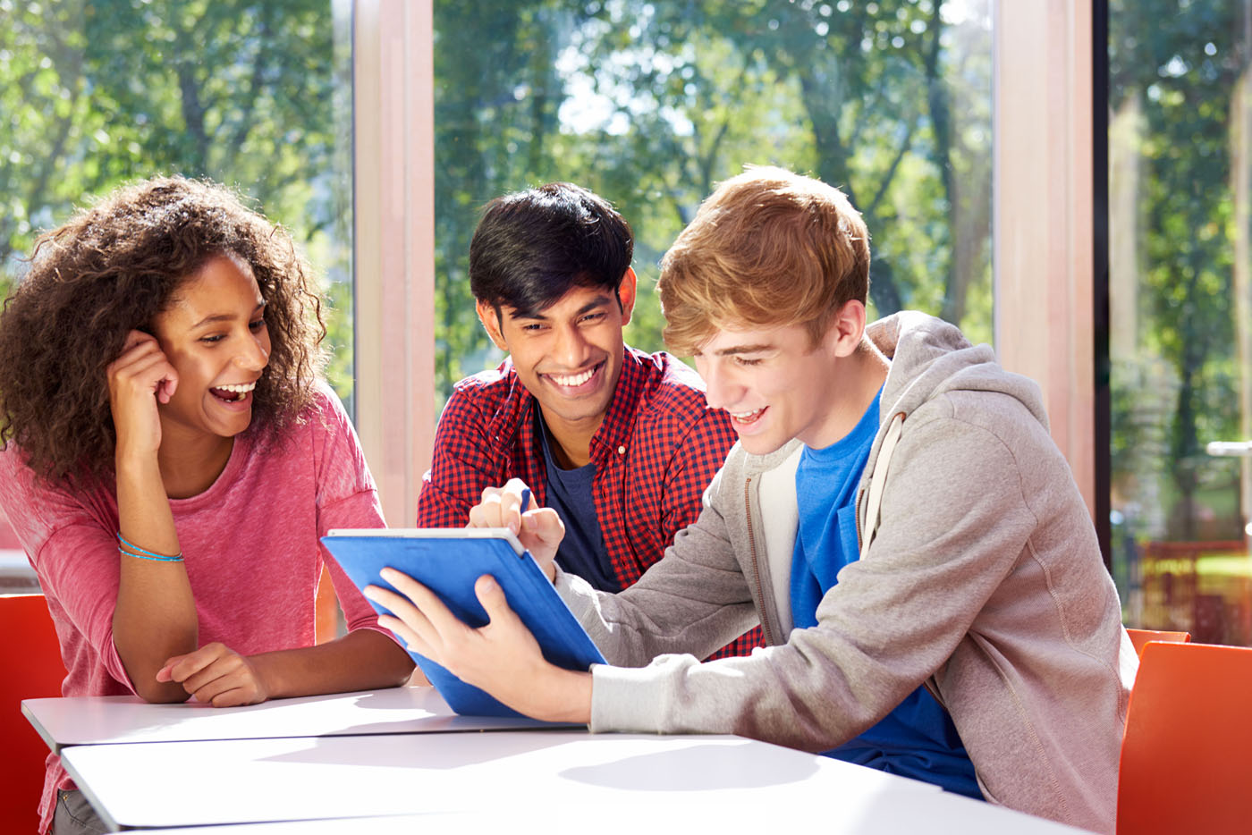 Các tính năng của onluyen.vn