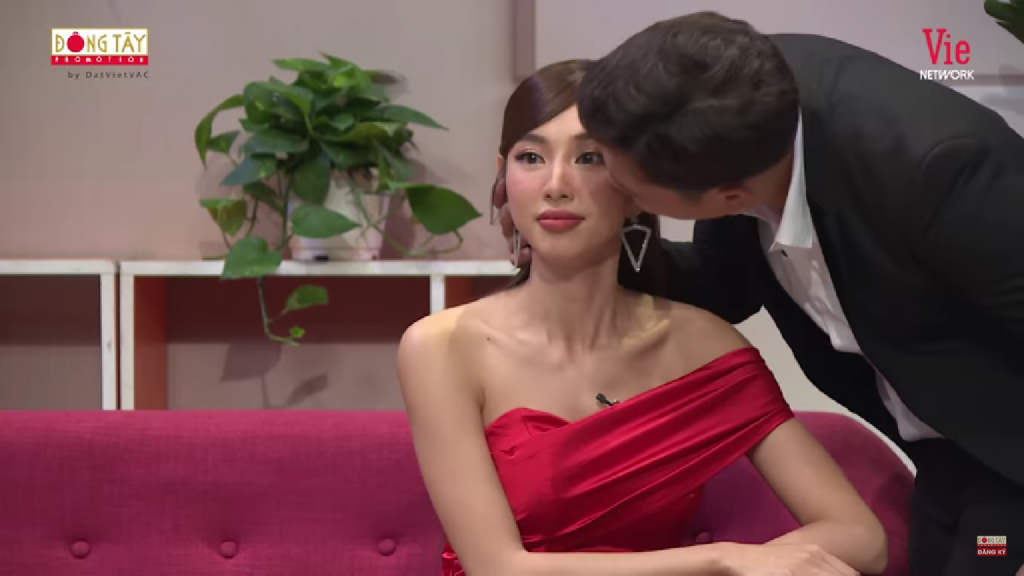 Hoa hậu Thùy Tiên bất ngờ khi bị thơm má - được mai mối cho một nhân vật trong giới Showbiz