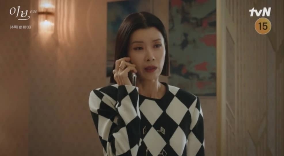 Vừa tái xuất, Seo Ye Ji đã gây tranh cãi với cảnh nóng trong phim ‘Eve’