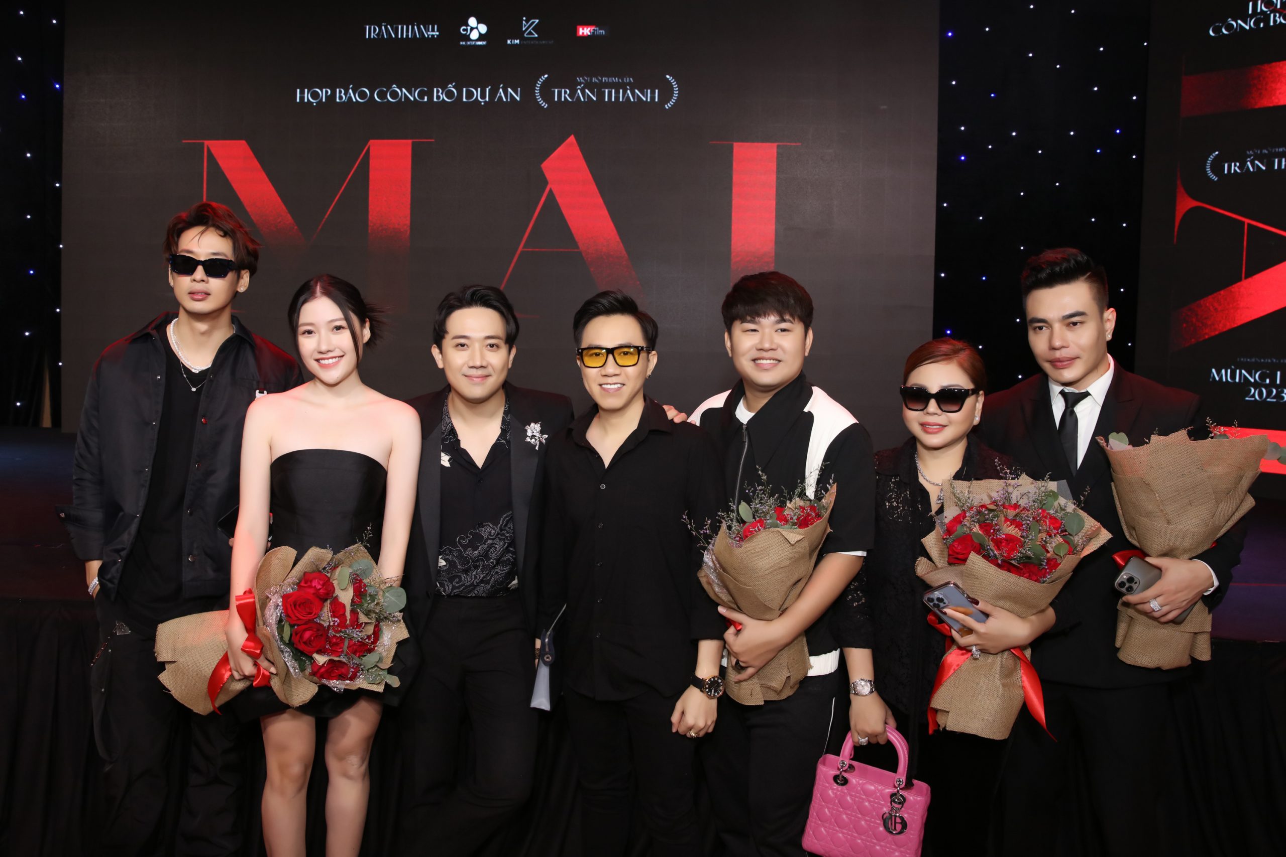 Hình ảnh trong họp báo phim Mai