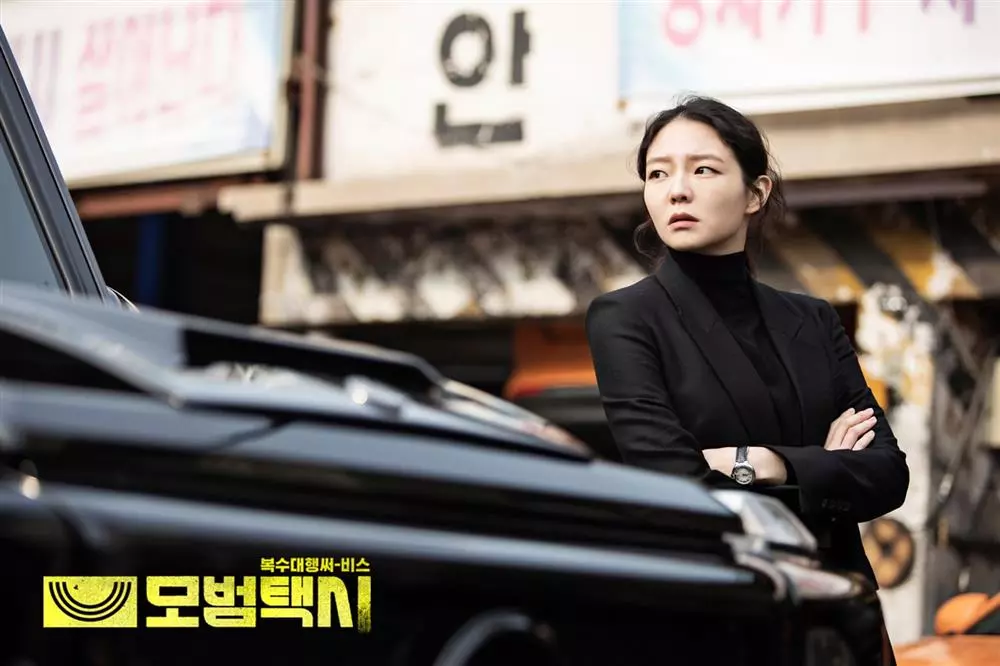 Sự vắng mặt của nữ công tố Kang Ha Na (Esom) gây nhiều tiếc nuối ở mùa 2